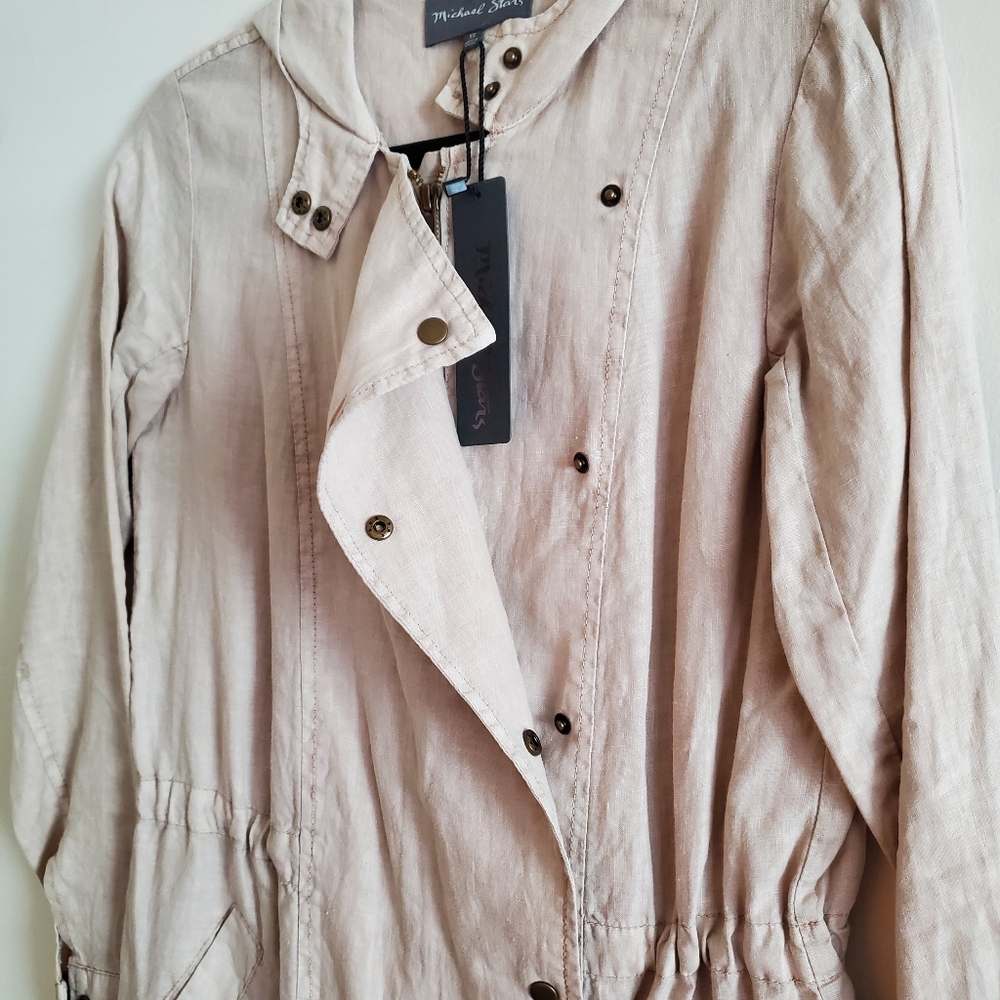 Coat - Picture 5 of 5